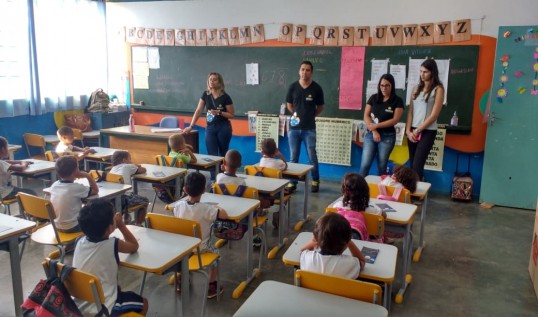 imagem destaque da noticia E.M.E.F do bairro Moreiras recebe o CERIM na Minha Escola