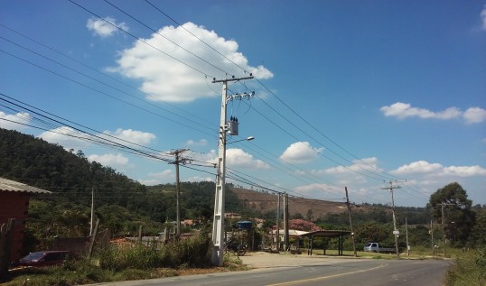 imagem destaque da noticia CERIM realiza a substituição de três postes na região do Irema