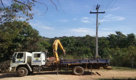 imagem destaque da noticia CERIM realiza a substituição de três postes na região do Berro d’água